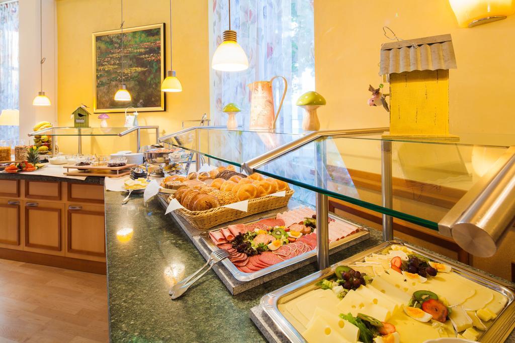 Gda Hotel Hildastift Am Kurpark Висбаден Екстериор снимка